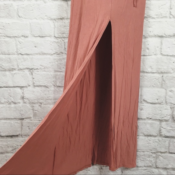 Forever 21 Dusty Rose Short Sleeve Maxi Dress - Picture 4 of 5